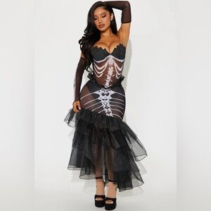 HALLOWEEN Living Dead Mermaid 3 Piece Costume Set - Black